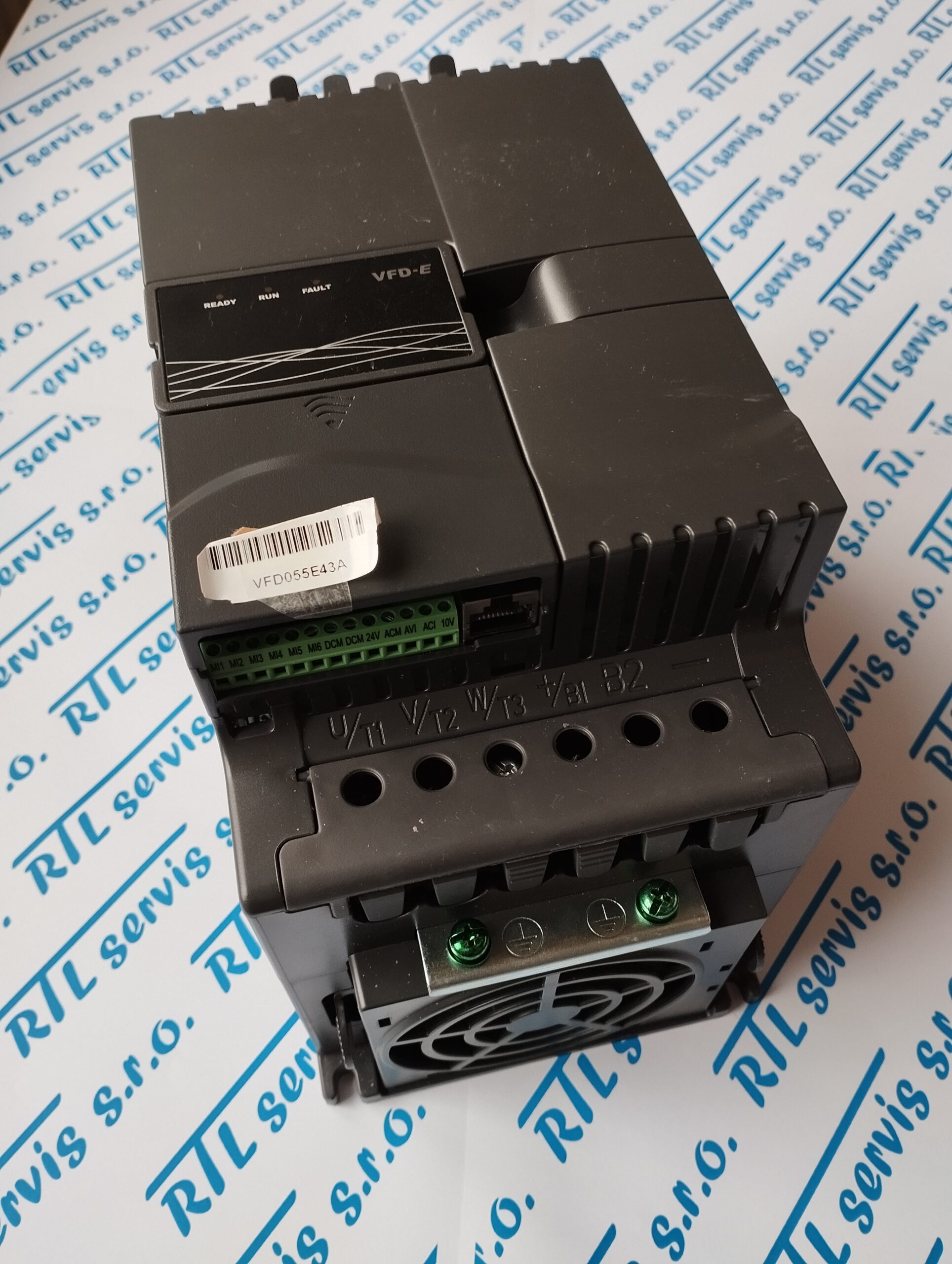 fr měnič 5,5kW 3fáze 460V fr měnič 5,5kW 3fáze 460V